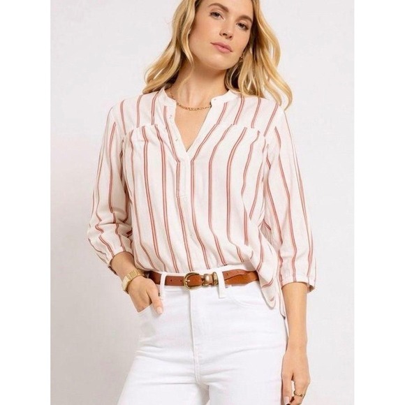 Splendid Tops - Splendid Linen Blend V-Neck Blouse